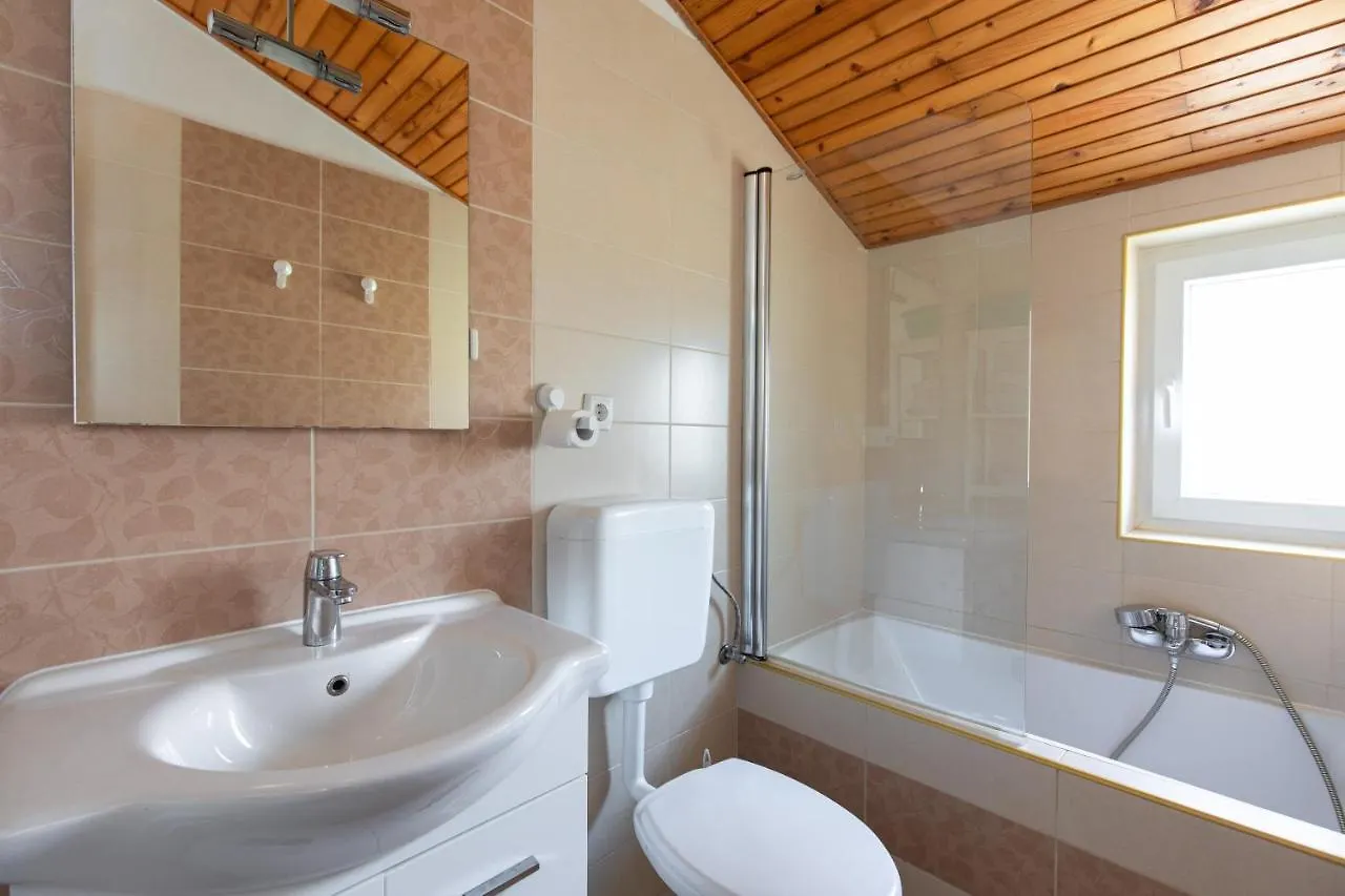 Apartment Ivanka 2 Baška