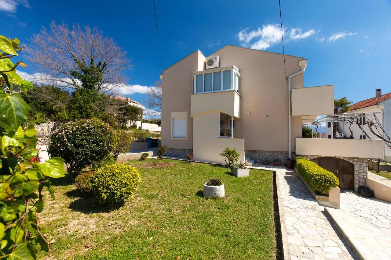 Apartment Ivanka 2 Baska